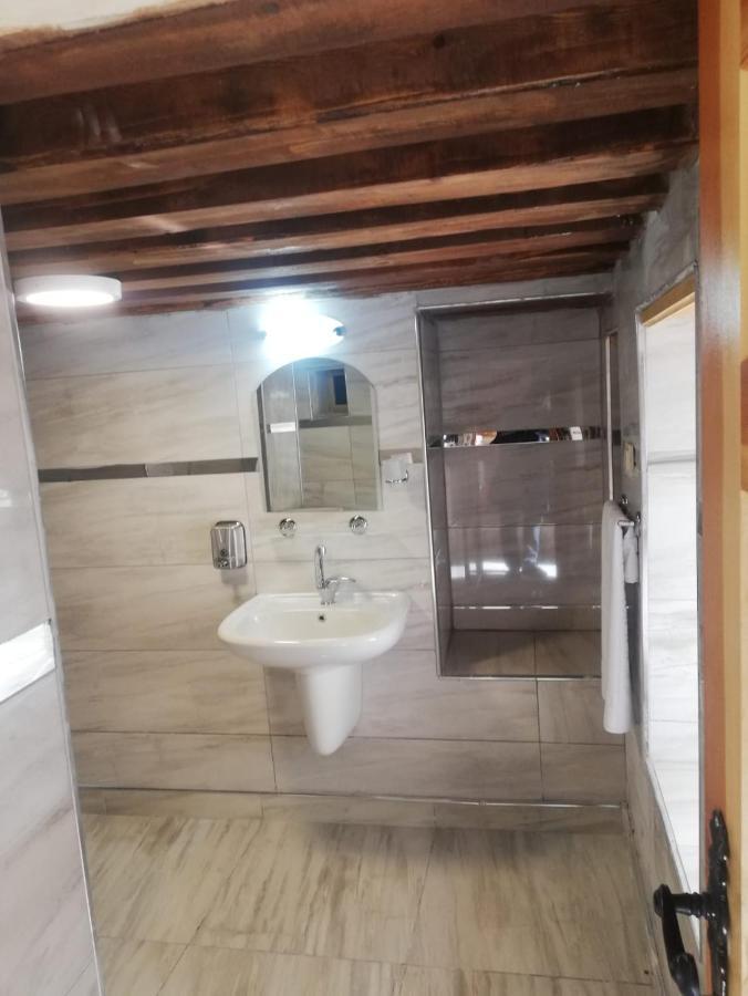 Kilis Konagi Butik Otel ภายนอก รูปภาพ